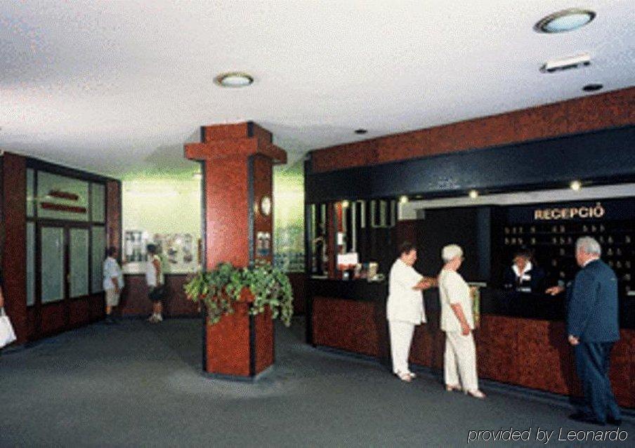 纳格耶尔多酒店 德布勒森 外观 照片